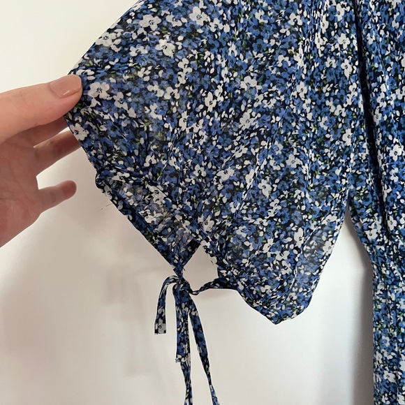 Blue Floral Dress - Size 22 - Picture 2 of 5